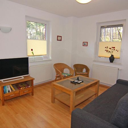 Appartementhaus In Trassenheide, Ferienwohnung Im Erdgeschoss Links Esterno foto